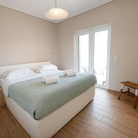 Kalavria Luxury Suites, Afroditi Suite With Magnificent Sea View And Private Swimming Pool. Poros Town Exterior photo