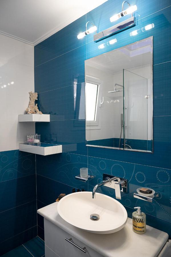 Kalavria Luxury Suites, Afroditi With Magnificent Sea View And Private Swimming Pool. * Poros Town