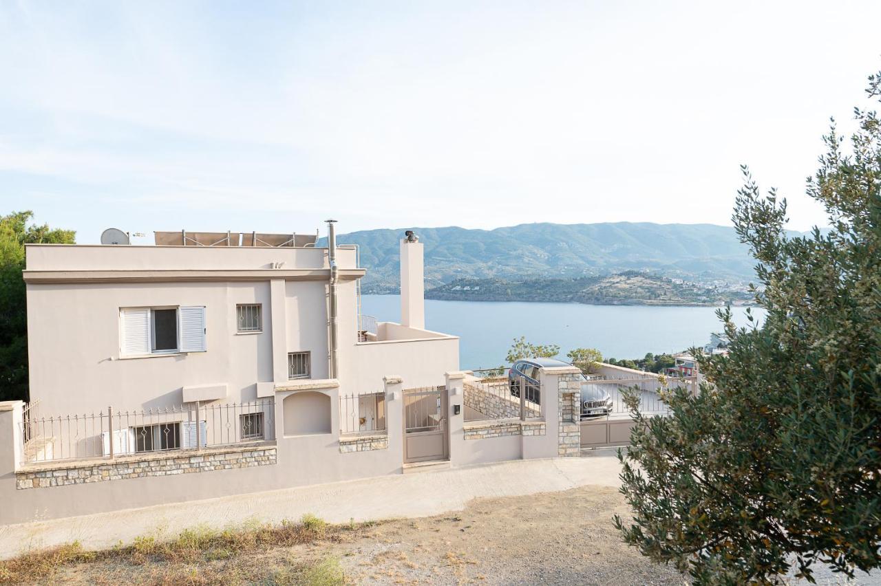 Kalavria Luxury Suites, Afroditi With Magnificent Sea View And Private Swimming Pool. * Poros Town