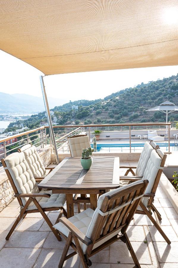 Kalavria Luxury Suites, Afroditi With Magnificent Sea View And Private Swimming Pool. Villa Poros Town